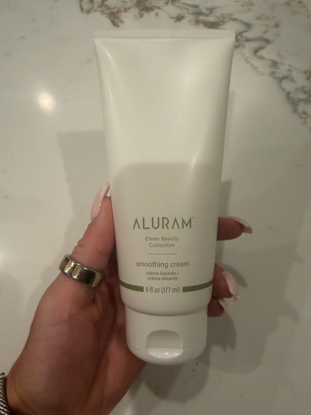 Aluram Clean Beauty Collection Smoothing Cream - White